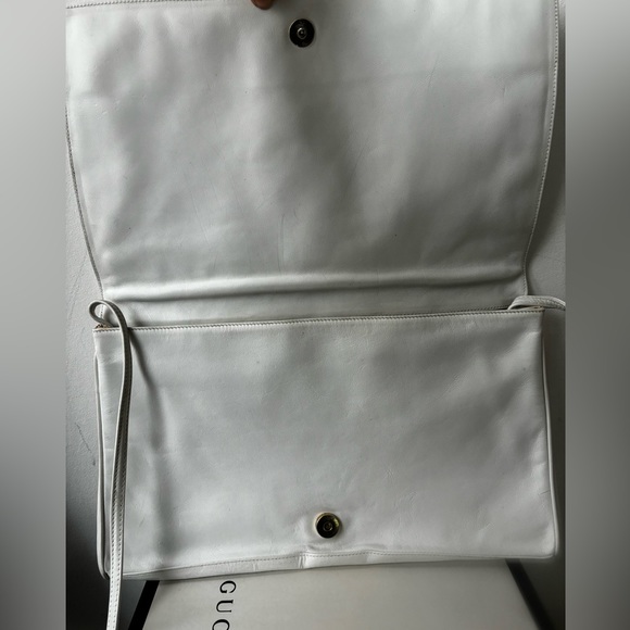 Sale🔥Genuine Leather Large White crossbody purse - Picture 6 of 9